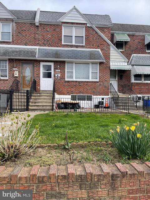 8731 Cottage St, Philadelphia, PA 19136