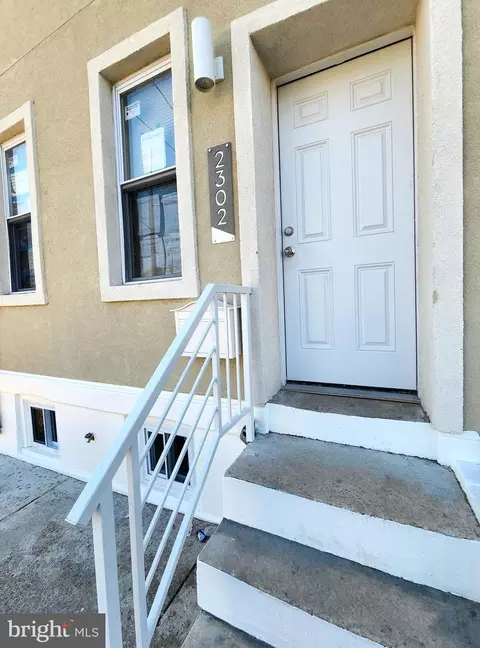 2302 N Lawrence St, Philadelphia, PA 19133