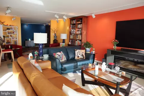 2401 Pennsylvania Ave #20B35, Philadelphia, PA 19130