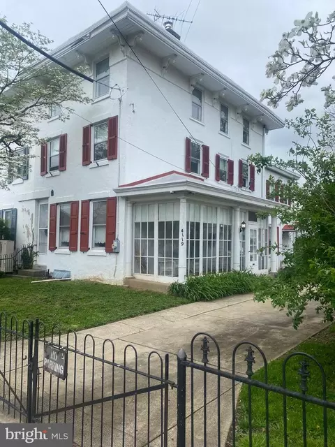 4119 Decatur St, Philadelphia, PA 19136