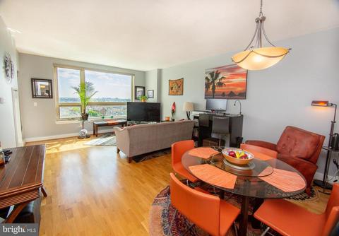717 S Columbus Blvd #1007, Philadelphia, PA 19147