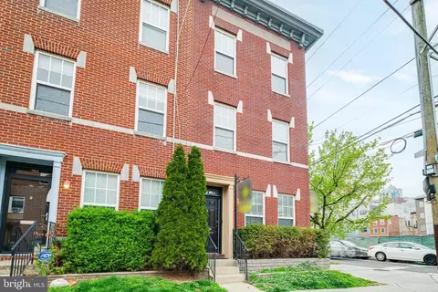 700 S 13th St, Philadelphia, PA 19147