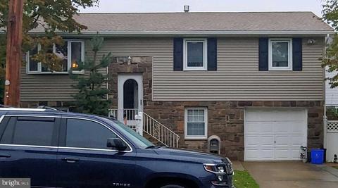 4961 Fitler St, Philadelphia, PA 19114
