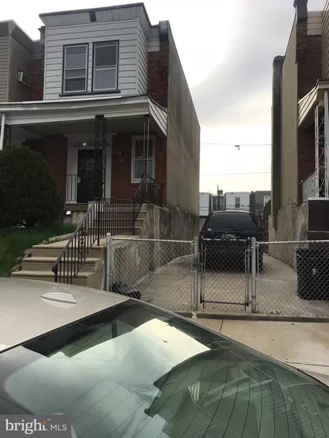 5736 N Hope St, Philadelphia, PA 19120
