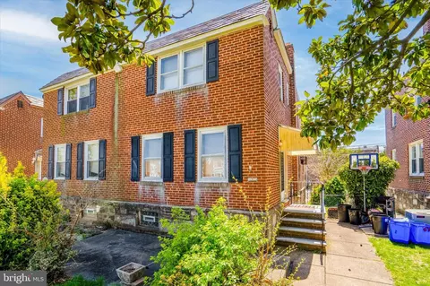 3124 Windish St, Philadelphia, PA 19152