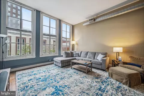 36 S Strawberry St #31, Philadelphia, PA 19106
