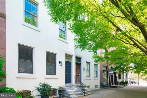 2140 Green St, Philadelphia, PA 19130