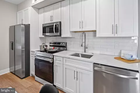 2844 W Diamond St, Philadelphia, PA 19121