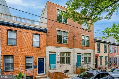 2026 Saint Albans St, Philadelphia, PA 19146