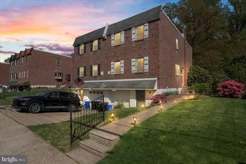 11723 Stevens Rd, Philadelphia, PA 19116