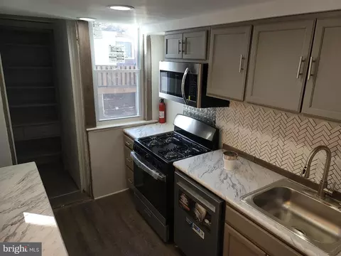 1105 E Stafford St, Philadelphia, PA 19138