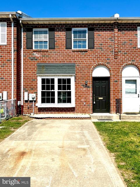 4630 Lesher St, Philadelphia, PA 19124