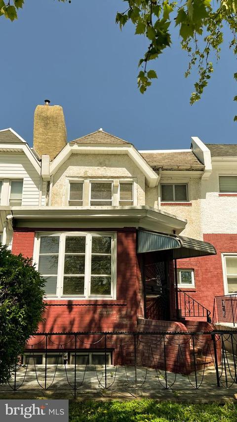 5645 Gainor Rd, Philadelphia, PA 19131