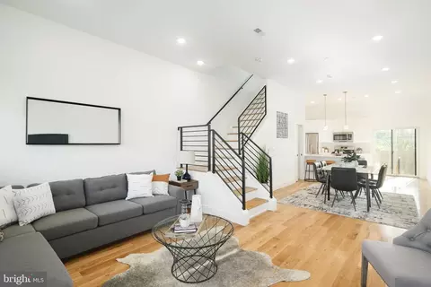 3970 Pennsgrove St, Philadelphia, PA 19104