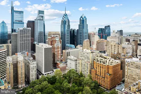 21929 S 18th St #1105, Philadelphia, PA 19103