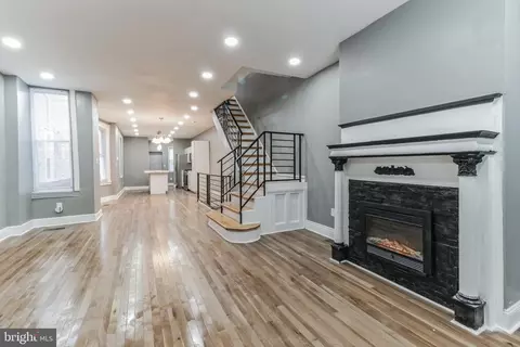 5412 Pine St, Philadelphia, PA 19143