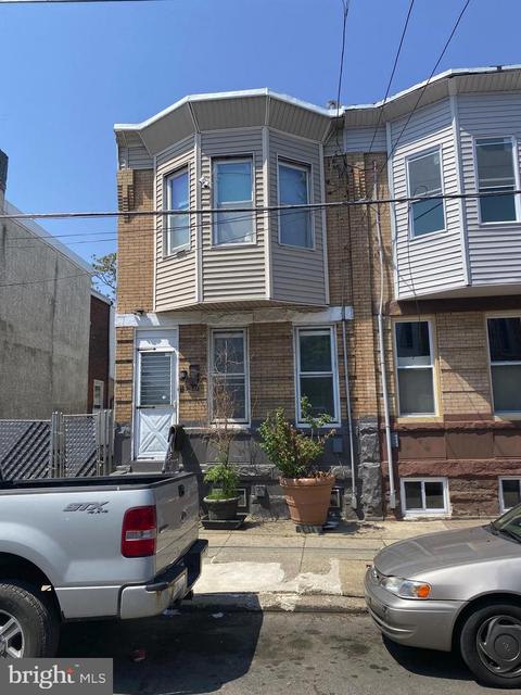 3452 Helen St, Philadelphia, PA 19134