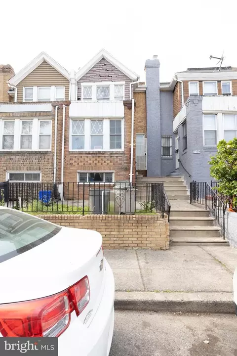 6407 Chelwynde Ave, Philadelphia, PA 19142