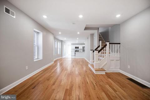 13 N 54th St, Philadelphia, PA 19139