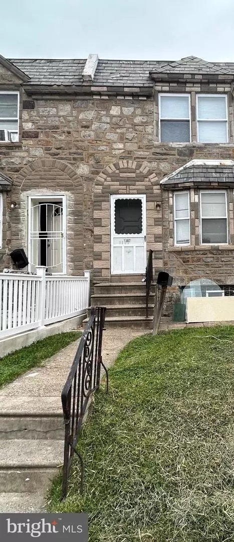 1307 Robbins St, Philadelphia, PA 19111
