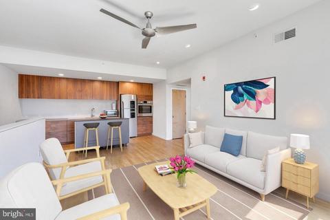 703 N 5 N 18th St #B, Philadelphia, PA 19130