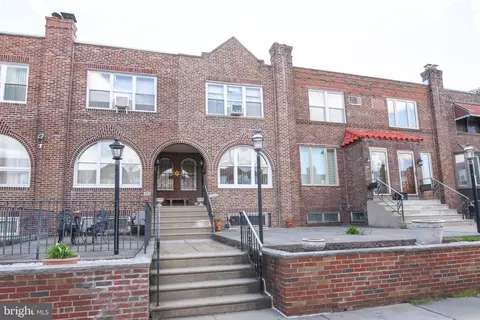 2935 S Juniper St, Philadelphia, PA 19148