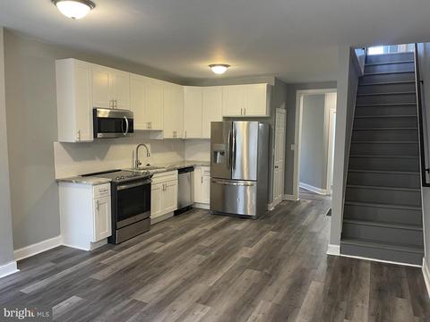 3327 A St, Philadelphia, PA 19134