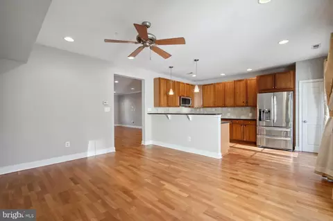 504 Captains Way, Philadelphia, PA 19146