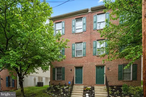 258 Parker Ave, Philadelphia, PA 19128