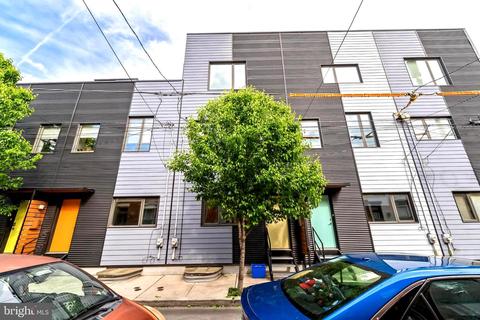 1813 S Bancroft St, Philadelphia, PA 19145