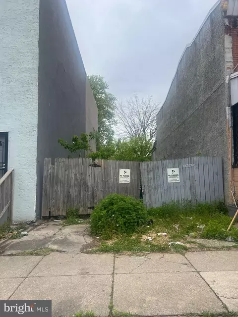 4452 Griscom St, Philadelphia, PA 19124