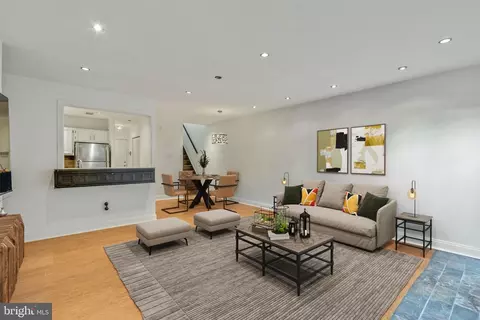 862 N Pennock St #A, Philadelphia, PA 19130
