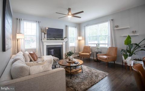 1012 E Johnson, Philadelphia, PA 19138