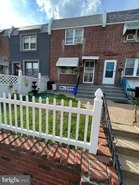 4634 Reach St, Philadelphia, PA 19120