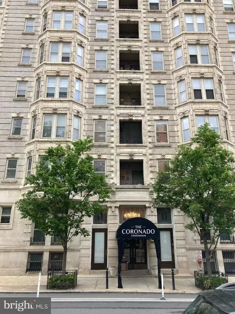 2201 Chestnut St #103, Philadelphia, PA 19103