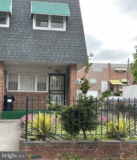 1424 N 11th St, Philadelphia, PA 19122