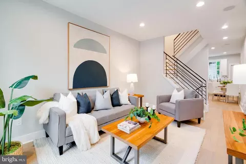 10 E Montgomery Ave, Philadelphia, PA 19125