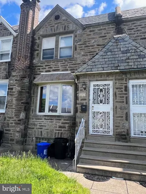 3243 Knorr St, Philadelphia, PA 19149