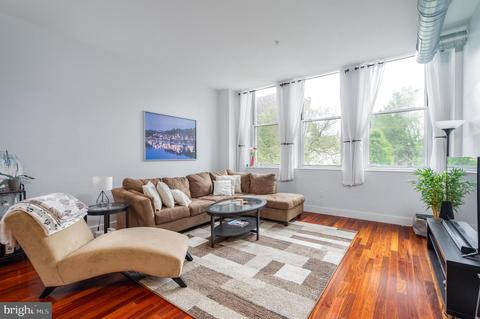 1101 Locust St #2E, Philadelphia, PA 19107