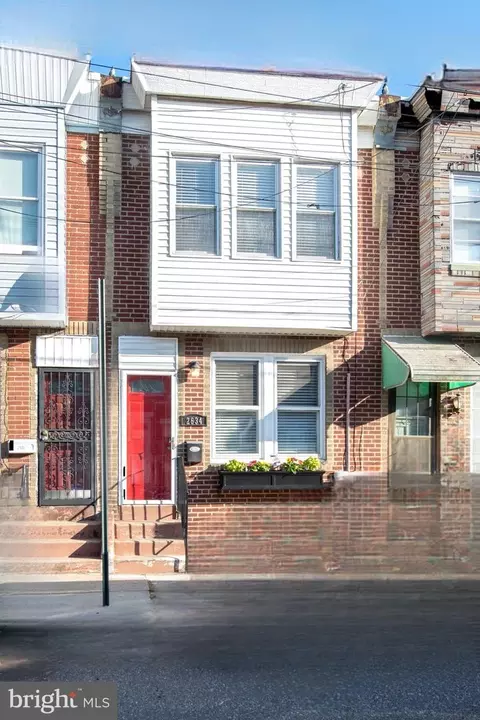 2634 Edgemont St, Philadelphia, PA 19125