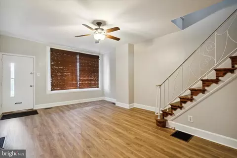 710 W Butler St, Philadelphia, PA 19140