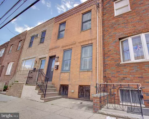 1122 Mifflin St, Philadelphia, PA 19148