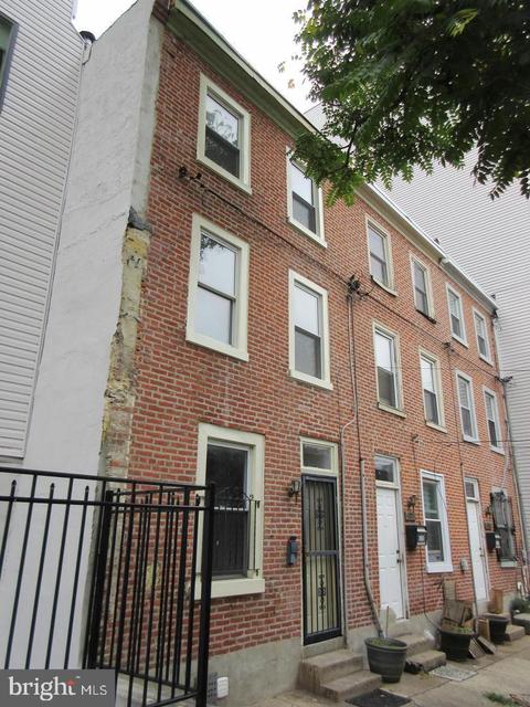 4207 Ranstead St, Philadelphia, PA 19104
