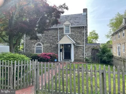 822 E Haines St, Philadelphia, PA 19138