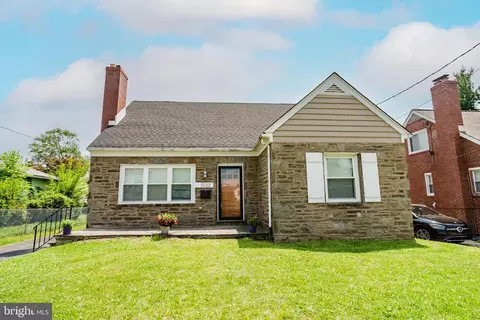 1032 E Mount Pleasant Ave, Philadelphia, PA 19150