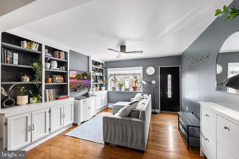 2312 Gaul St, Philadelphia, PA 19125