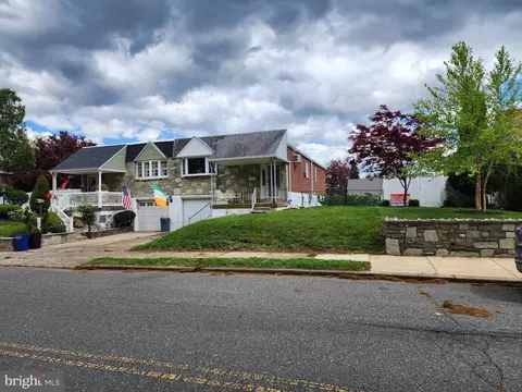 13067 Stevens Rd, Philadelphia, PA 19116