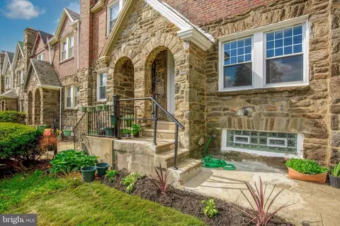 2122 W Cheltenham Ave, Philadelphia, PA 19138