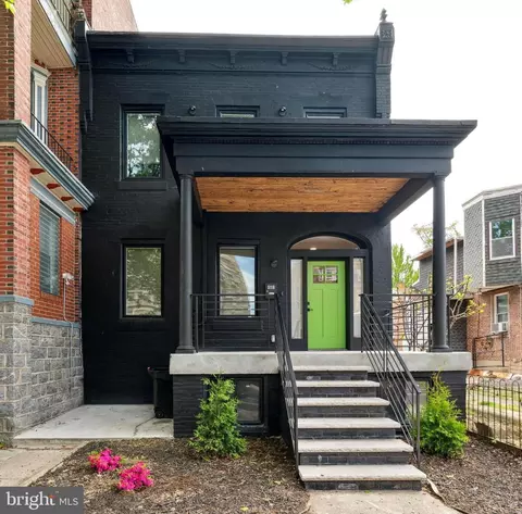 5116 Spruce St, Philadelphia, PA 19139