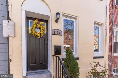 604 Sigel St, Philadelphia, PA 19148